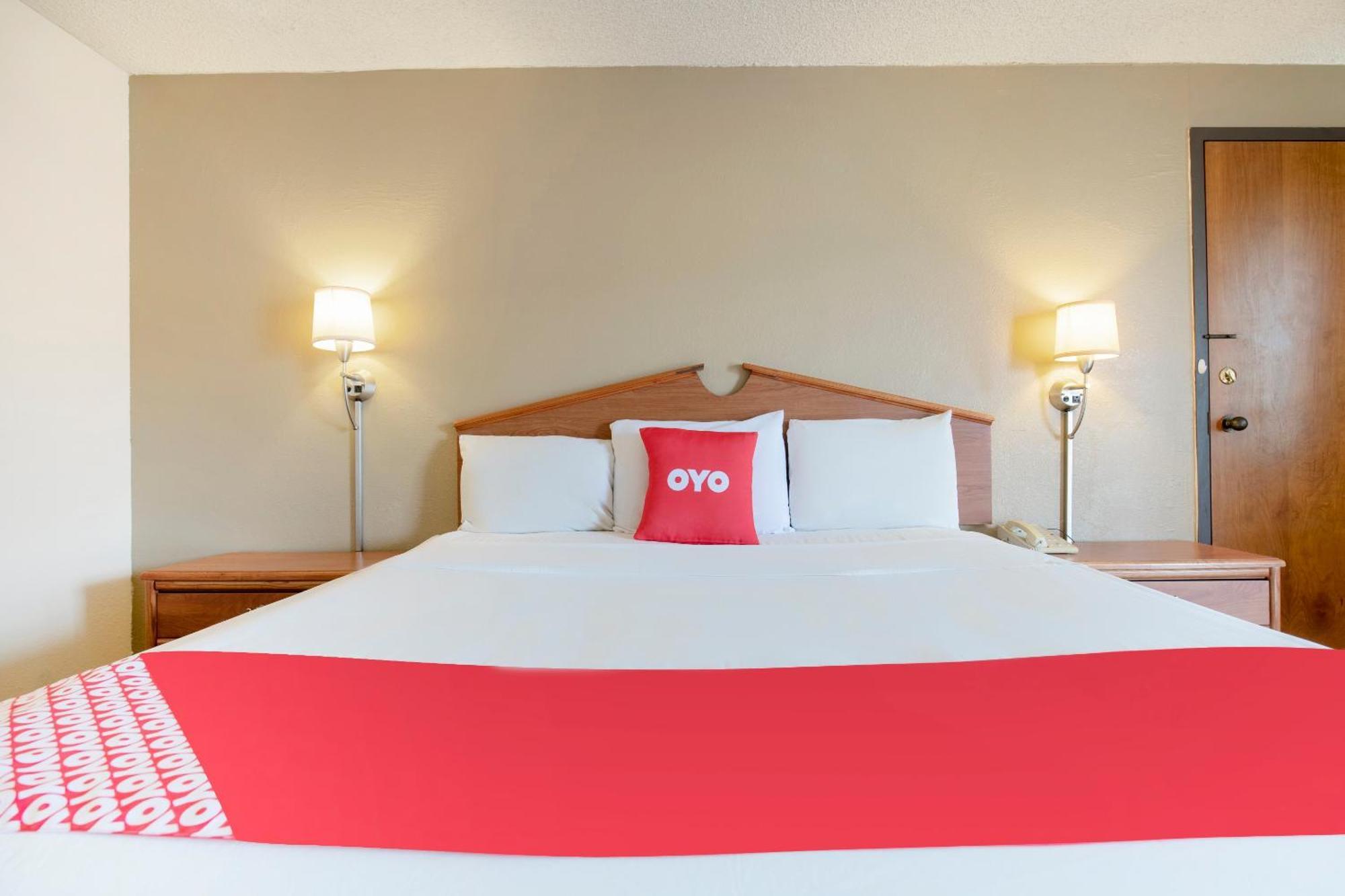 Oyo Hotel Tulsa International Airport Exterior foto